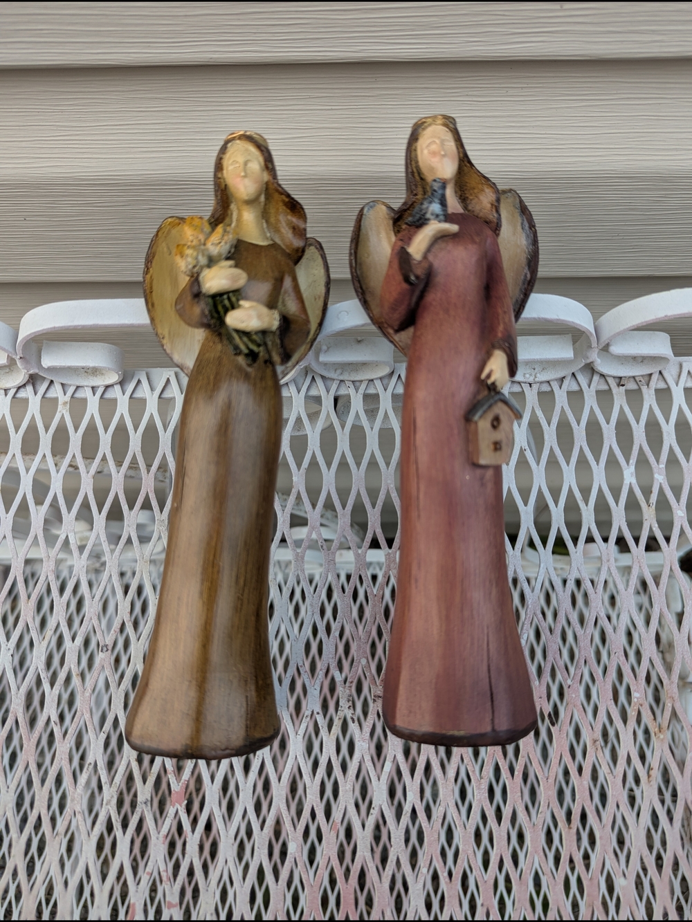 Pair of Decorative Angel Figurines in Brown and Dusty Rose